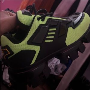 Prada cloudbust